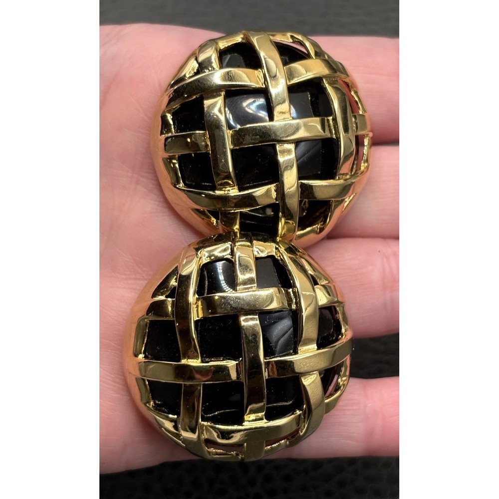 Vintage 80s Basketweave Dome Clip-On Earrings Black Glass Chunky Gold Tone